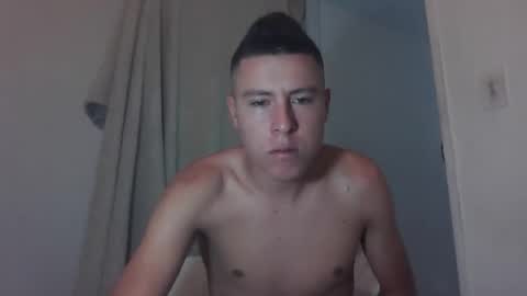 Snapshot of boycock777 chatting on 10-26-25, 11:05 Tommy - OnFns tommy 874 online show from 10-26-25, 11:05