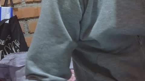 Boy online show from 02-23-26, 03:53