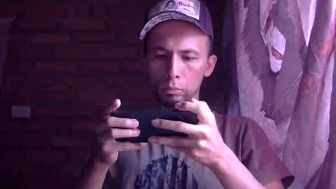 Boy online show from 05-30-26, 04:04