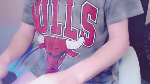 Snapshot of boycurious95 chatting on 01-20-25, 07:04 Atari online show from 01-20-25, 07:04