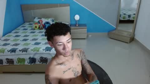 boyhot_sw online show from 02-19-25, 04:12