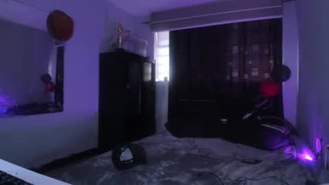 miguel  online show from 02-28-25, 08:28