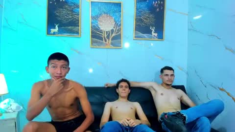 boys_twink69 online show from 05-01-26, 06:23