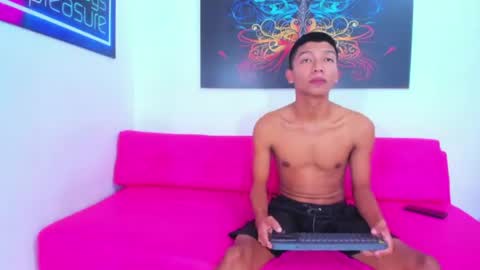 boys_twink69 online show from 06-14-26, 06:54