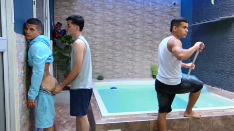 Snapshot of boysgang_sex chatting on 02-05-25, 02:48 Angelo Mark Fernando Taylor online show from 02-05-25, 02:48