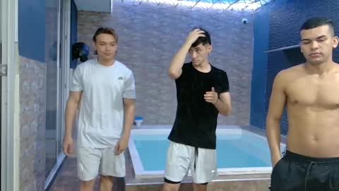 Snapshot of boysgang_sex chatting on 09-11-25, 11:32 Angelo Mark Fernando Taylor online show from 09-11-25, 11:32