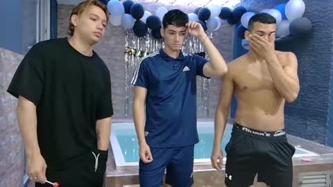 Snapshot of boysgang_sex chatting on 09-12-25, 11:43 Angelo Mark Fernando Taylor online show from 09-12-25, 11:43