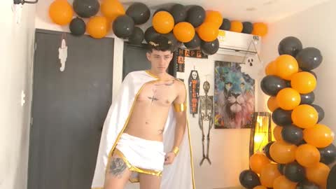 Snapshot of boysgang_sex chatting on 10-30-25, 11:33 Angelo Mark Fernando Taylor online show from 10-30-25, 11:33