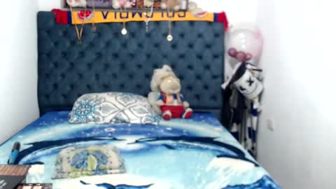 Snapshot of boyslatin493916 chatting on 10-20-25, 07:58 nikky and jeik online show from 10-20-25, 07:58