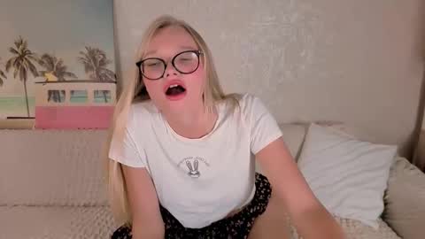 BoysLoveBlondee online show from 09-24-25, 12:41