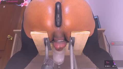 Snapshot of boytwink_20 chatting on 01-09-25, 03:23 boytwink_20 online show from 01-09-25, 03:23