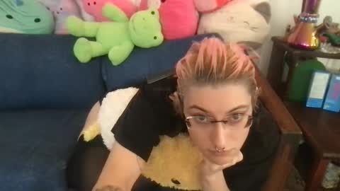 boywithbug online show from 01-30-25, 05:17