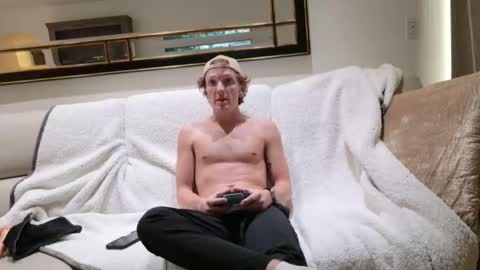 Boyyhb online show from 11-12-25, 08:08