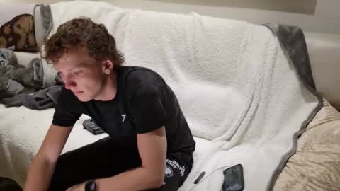 Snapshot of boyyhb chatting on 11-16-25, 08:36 Boyyhb online show from 11-16-25, 08:36