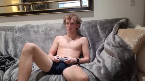 Snapshot of boyyhb chatting on 11-21-25, 10:14 Boyyhb online show from 11-21-25, 10:14