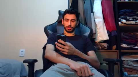 Snapshot of boyzinm2 chatting on 06-03-26, 03:20 boyzinm2 online show from 06-03-26, 03:20