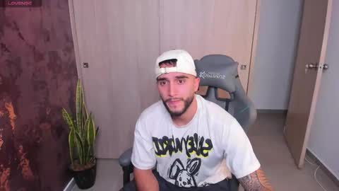 Snapshot of brad1_ chatting on 02-09-26, 02:15 instagramBrad mayers1twittermayersbrad online show from 02-09-26, 02:15