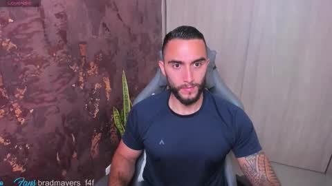 Snapshot of brad1_ chatting on 03-02-26, 02:36 instagramBrad mayers1twittermayersbrad online show from 03-02-26, 02:36