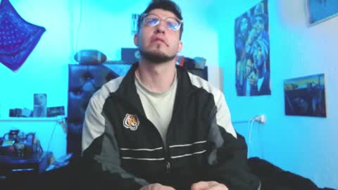 Snapshot of brad_hot_boy chatting on 09-30-25, 02:16 brad hot boy online show from 09-30-25, 02:16