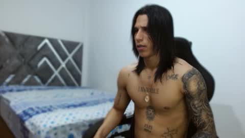 Snapshot of brad_wesley__ chatting on 11-28-25, 07:49 Brad online show from 11-28-25, 07:49