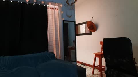 Snapshot of bradley_martinez chatting on 01-29-25, 01:49 Bradley Martinez online show from 01-29-25, 01:49