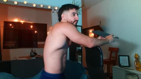 Snapshot of bradley_martinez chatting on 01-31-25, 03:09 Bradley Martinez online show from 01-31-25, 03:09