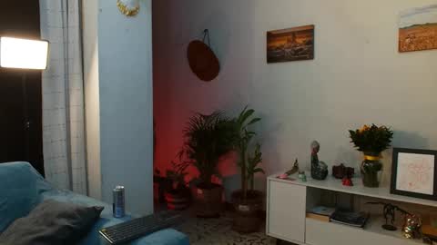 Snapshot of bradley_martinez chatting on 10-04-25, 01:36 Bradley Martinez online show from 10-04-25, 01:36