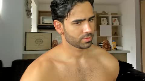 bradleymartin7 online show from 02-21-25, 09:54