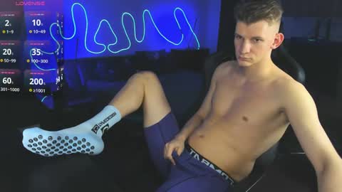 Snapshot of bradmaloney chatting on 04-24-26, 12:46 brad maloney online show from 04-24-26, 12:46