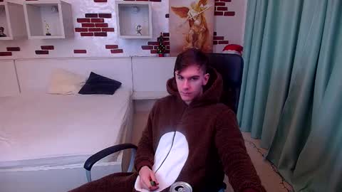 BradyFlint online show from 12-16-25, 05:23