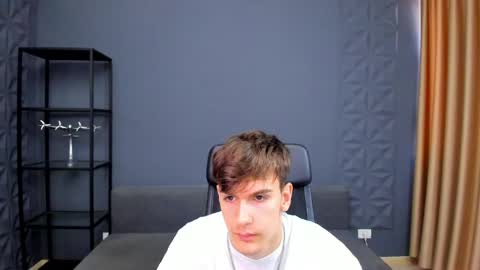 Snapshot of bradyflint chatting on 05-19-26, 07:15 BradyFlint online show from 05-19-26, 07:15