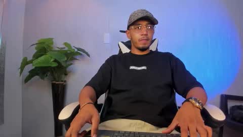 Brand  online show from 12-16-25, 08:14