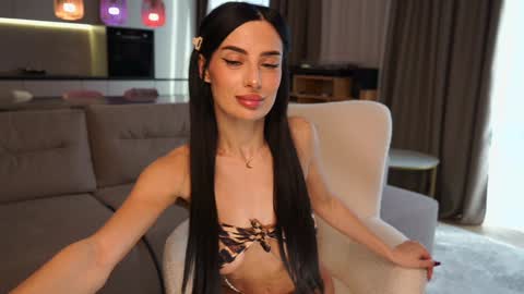 Snapshot of brandiloveee chatting on 01-12-25, 08:14 Brandi online show from 01-12-25, 08:14