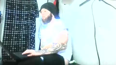 brandonchampagne7 online show from 12-20-25, 07:48