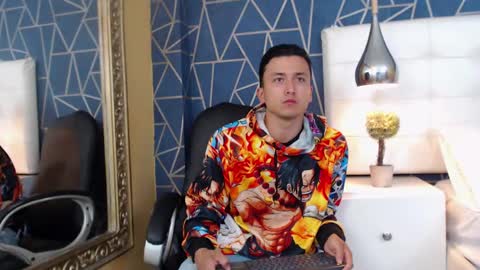 Snapshot of brandoncolee chatting on 01-13-25, 12:02 BrandonCole online show from 01-13-25, 12:02