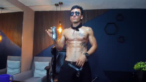 Snapshot of brandoncolee chatting on 01-21-25, 03:32 BrandonCole online show from 01-21-25, 03:32