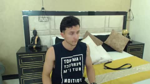 Snapshot of brandoncolee chatting on 01-27-25, 04:11 BrandonCole online show from 01-27-25, 04:11