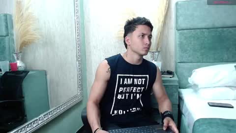 Snapshot of brandoncolee chatting on 01-31-25, 03:44 BrandonCole online show from 01-31-25, 03:44