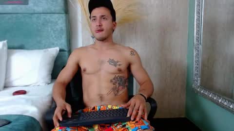 Snapshot of brandoncolee chatting on 02-12-25, 03:38 BrandonCole online show from 02-12-25, 03:38