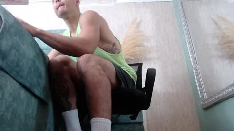 Snapshot of brandoncolee chatting on 02-25-25, 07:03 BrandonCole online show from 02-25-25, 07:03