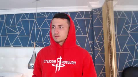 Snapshot of brandoncolee chatting on 03-11-25, 12:17 BrandonCole online show from 03-11-25, 12:17