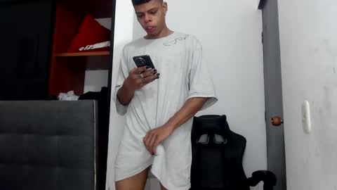 Snapshot of brandonstond chatting on 10-23-25, 03:22 Brandon online show from 10-23-25, 03:22