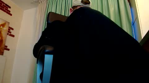 BrandonTateX online show from 10-06-25, 04:32