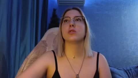 Belle  online show from 01-10-26, 01:57