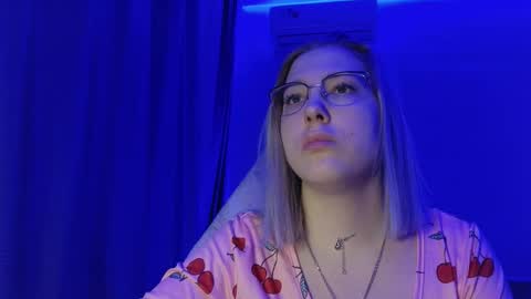 Belle  online show from 01-13-26, 11:15