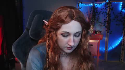 Snapshot of brandy_queen chatting on 01-19-25, 05:07 Aurorabut ur dad just calls me Rory online show from 01-19-25, 05:07