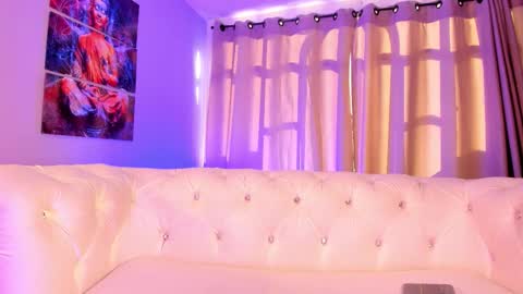   online show from 12-01-25, 08:47