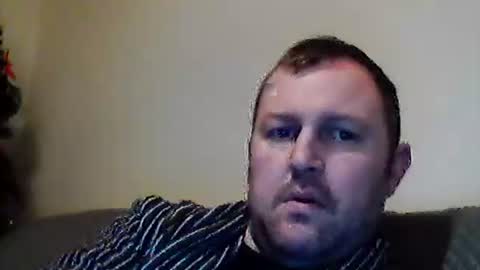 Snapshot of brasso1982 chatting on 12-24-24, 07:06 willywinker online show from 12-24-24, 07:06