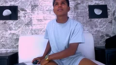 Snapshot of bratt_wolft_ chatting on 12-19-25, 06:37 bratt_wolft_ online show from 12-19-25, 06:37