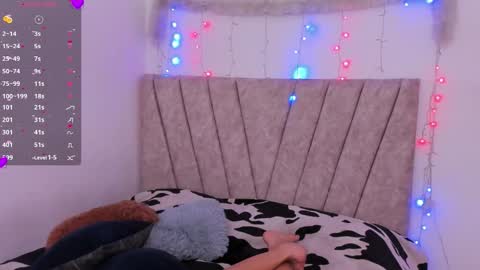 Khate online show from 10-23-25, 01:05